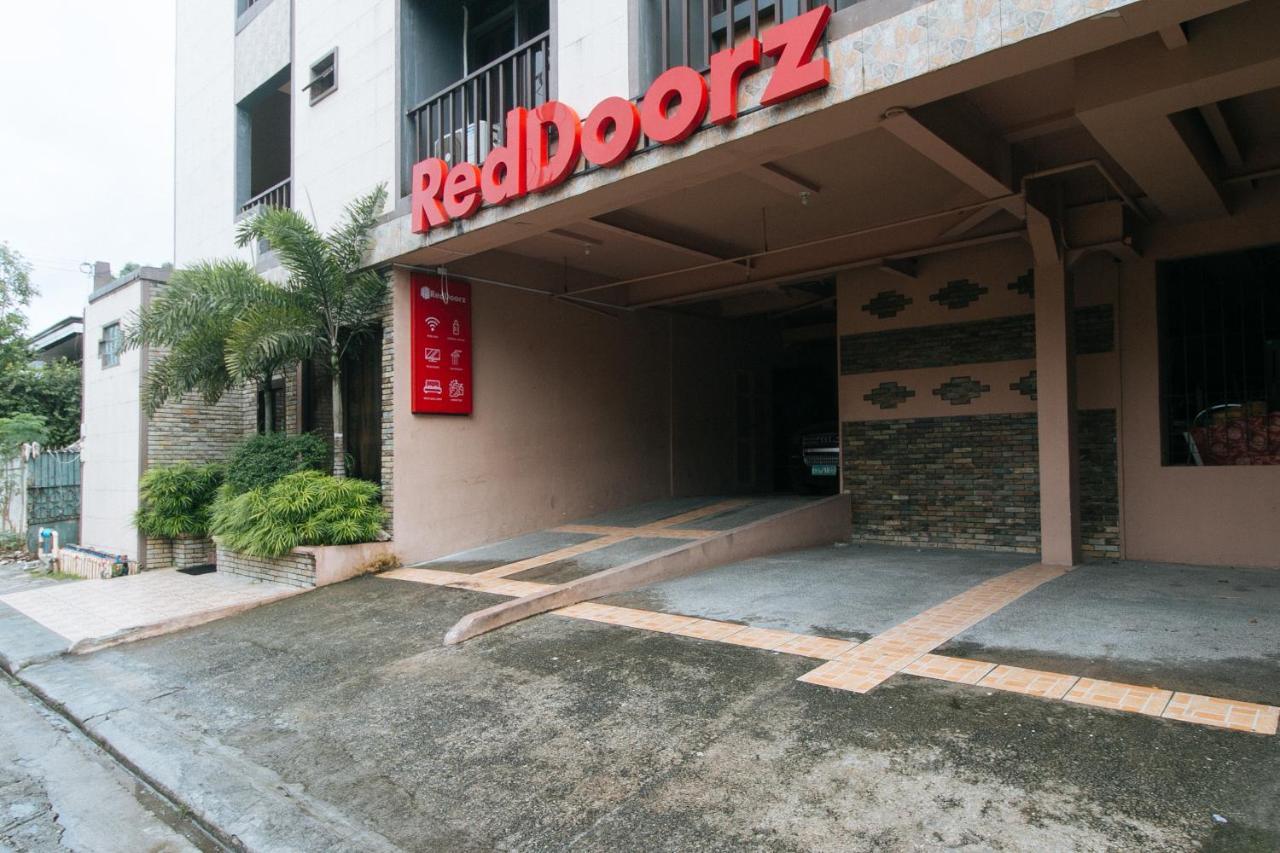 เรดดอร์ซ พลัส แอท แคนลีย์ เรซิเดนเชียล Hotel Pasig City ภายนอก รูปภาพ