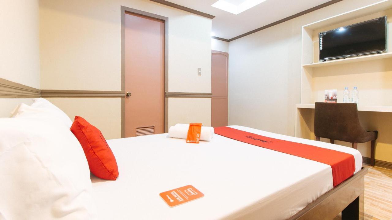 เรดดอร์ซ พลัส แอท แคนลีย์ เรซิเดนเชียล Hotel Pasig City ภายนอก รูปภาพ