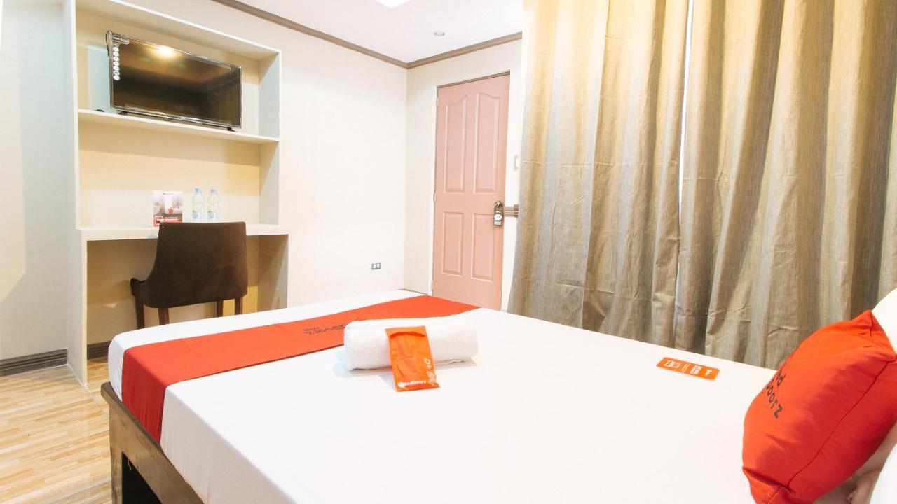 เรดดอร์ซ พลัส แอท แคนลีย์ เรซิเดนเชียล Hotel Pasig City ภายนอก รูปภาพ