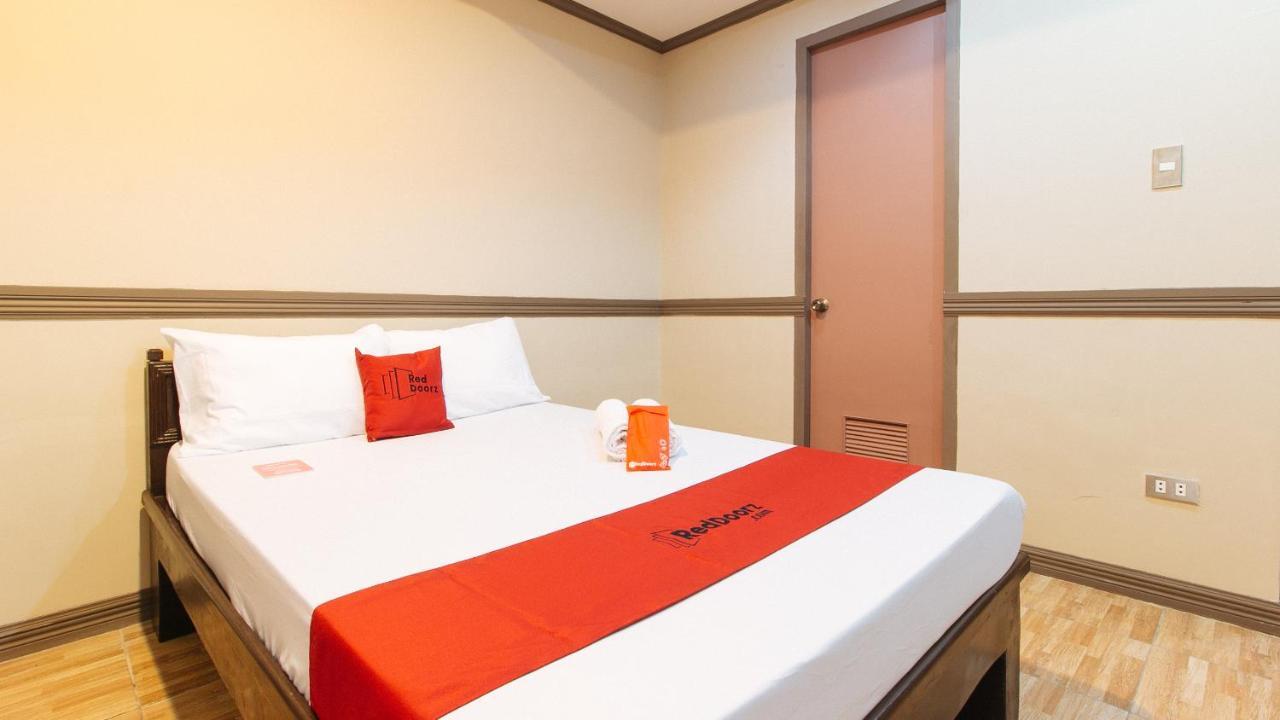 เรดดอร์ซ พลัส แอท แคนลีย์ เรซิเดนเชียล Hotel Pasig City ภายนอก รูปภาพ
