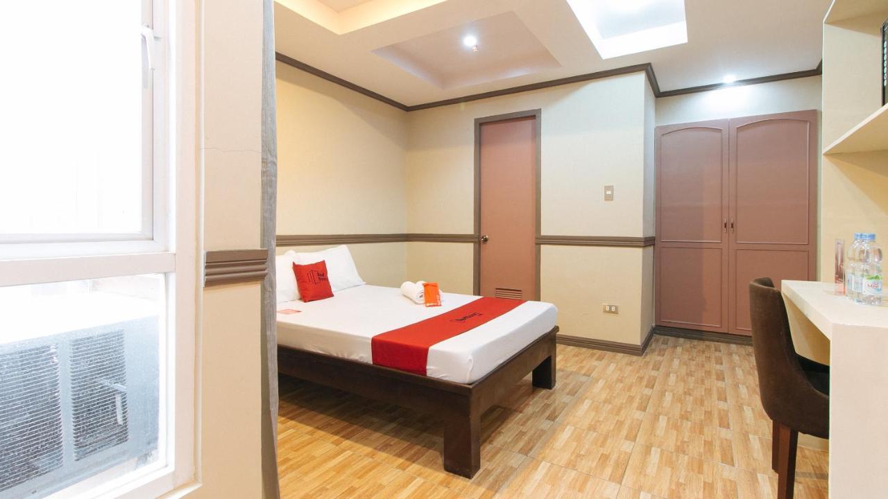 เรดดอร์ซ พลัส แอท แคนลีย์ เรซิเดนเชียล Hotel Pasig City ภายนอก รูปภาพ