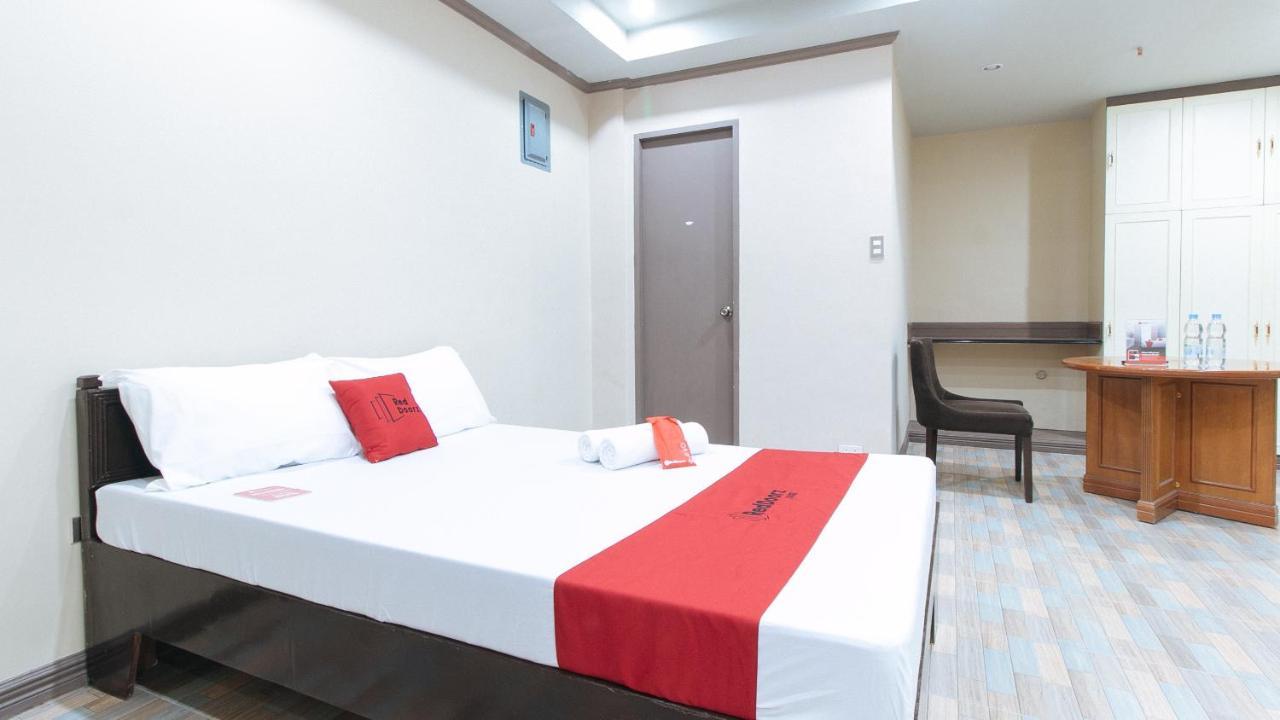 เรดดอร์ซ พลัส แอท แคนลีย์ เรซิเดนเชียล Hotel Pasig City ภายนอก รูปภาพ